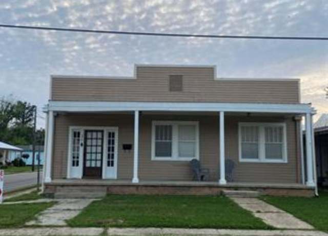 Property at 574 Goode St, Thibodaux, LA 70301, 3 beds, 1 bath