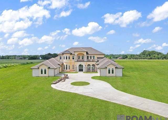 Property at 21808 Turkey Creek Dr, Baton Rouge, LA 70817, 7 beds, 7 baths