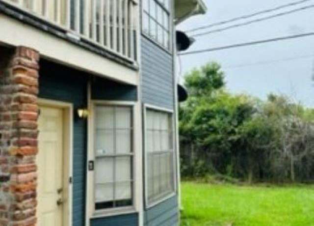 Property at 830 Meadow Glen Ave Unit D, Zachary, LA 70791, 2 beds, 2.5 baths
