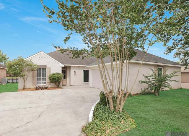Property at 18733 W Lake Terrace Dr, Baton Rouge, LA 70817, 3 beds, 2 baths