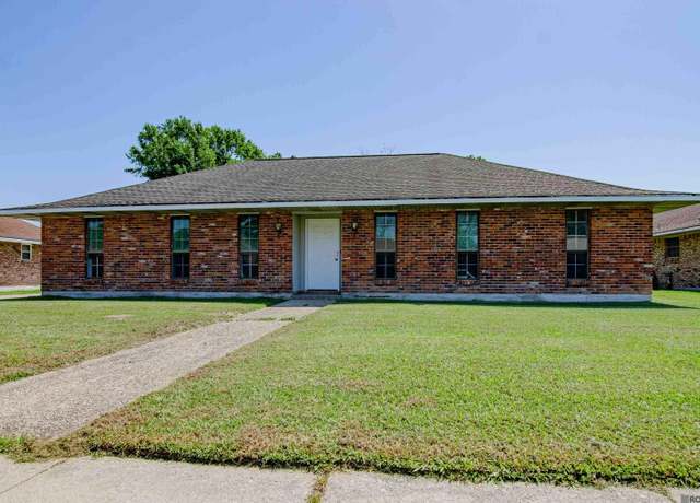 Property at 3468 Ridgemont Dr, Baton Rouge, LA 70814, 3 beds, 2 baths