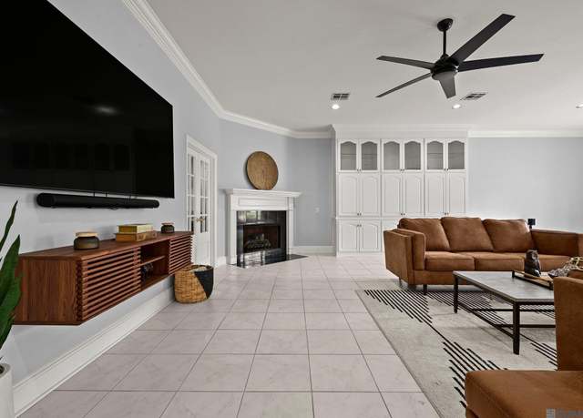 Property at 10432 E Groner Ave, Baton Rouge, LA 70809, 4 beds, 2 baths