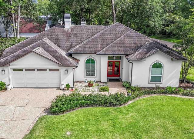 Property at 3912 Indian Run Dr, Saint George, LA 70816, 3 beds, 2 baths