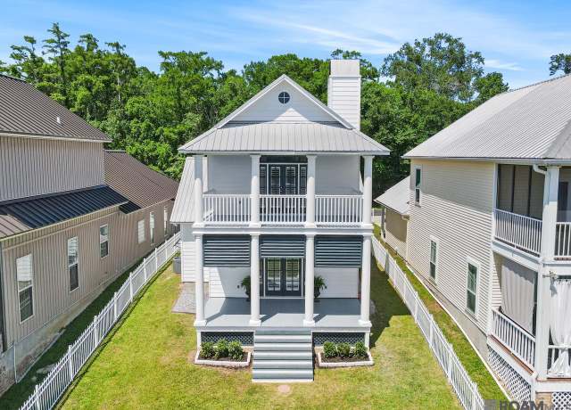 Property at 12269 Home Port Dr, Maurepas, LA 70449, 2 beds, 2 baths