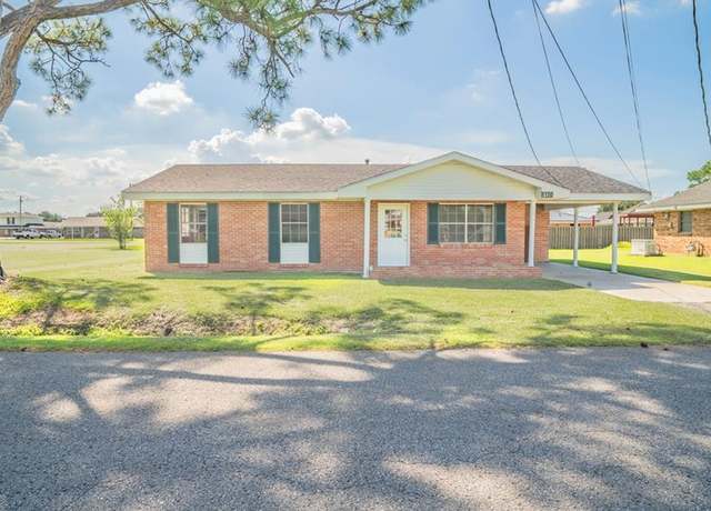 Property at 1136 East Camellia Dr, Thibodaux, LA 70301, 3 beds, 1 bath