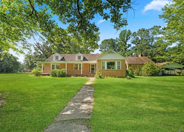 Property at 8216 Prescott Rd, Baton Rouge, LA 70812, 5 beds, 2.5 baths