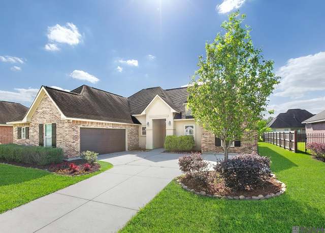 Property at 4864 Harbor Ln, Greenwell Springs, LA 70739, 4 beds, 2 baths