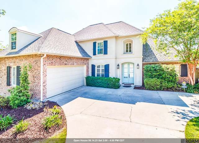 Property at 16461 Long Lake Dr, Prairieville, LA 70769, 4 beds, 2.5 baths
