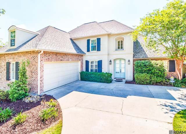 Property at 16461 Long Lake Dr, Prairieville, LA 70769, 4 beds, 2.5 baths
