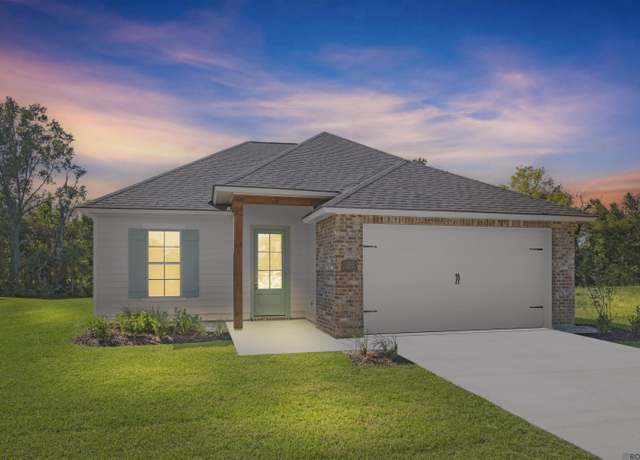 Property at 12037 Clare Ct, Geismar, LA 70734, 3 beds, 2 baths