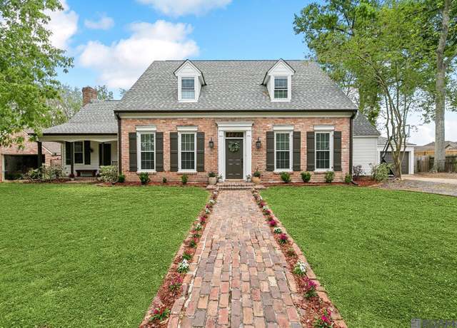 Property at 4027 Deerfield Ln, Baton Rouge, LA 70816, 5 beds, 3.5 baths