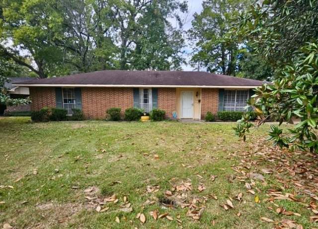Property at 424 Nassau Dr, Baton Rouge, LA 70815, 3 beds, 2 baths