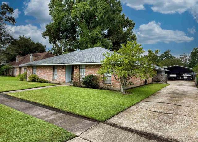 Property at 1526 Munal Dr, Baton Rouge, LA 70816, 3 beds, 2 baths