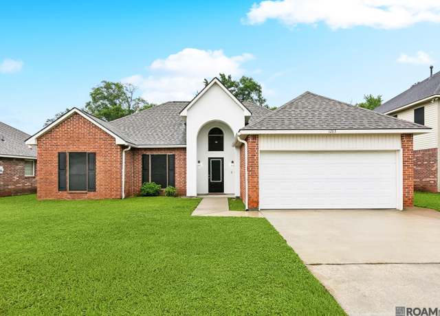 Property at 12831 Bonnie Bleu Dr, Denham Springs, LA 70726, 3 beds, 2 baths