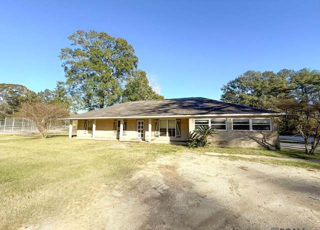 Property at 3708 Little Farms Dr, Zachary, LA 70791, 4 beds, 2 baths