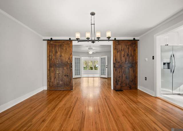 Property at 1826 Stuart Ave, Baton Rouge, LA 70808, 2 beds, 2 baths