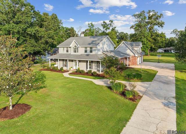 Property at 17630 Creek Hollow Rd, Saint George, LA 70817, 4 beds, 3.5 baths
