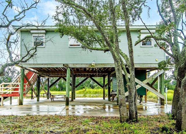 Property at 973 Four Point Rd, Dulac, LA 70353, 3 beds, 2 baths