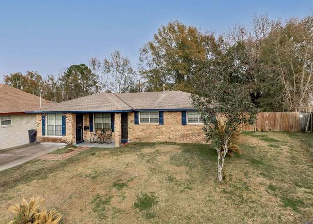 Property at 5808 E Grand Ct, Baton Rouge, LA 70812, 3 beds, 2 baths