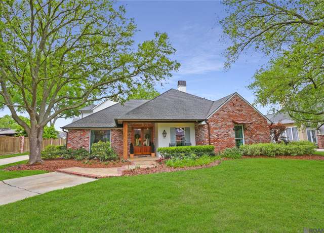 Property at 18026 Prestwick Ave, Baton Rouge, LA 70810, 4 beds, 3.5 baths