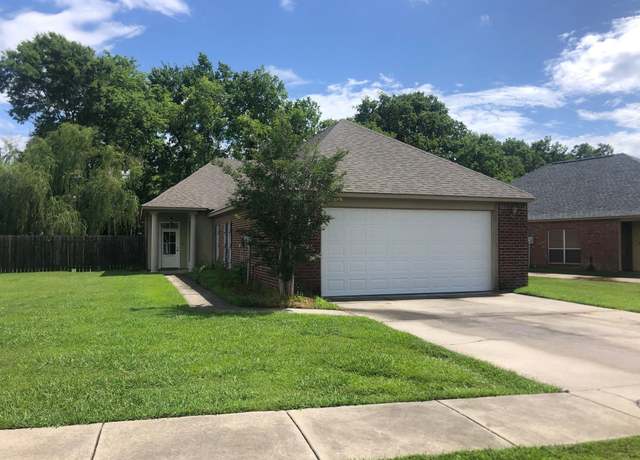 Property at 4056 Northshore Ave, Baton Rouge, LA 70820, 3 beds, 2 baths