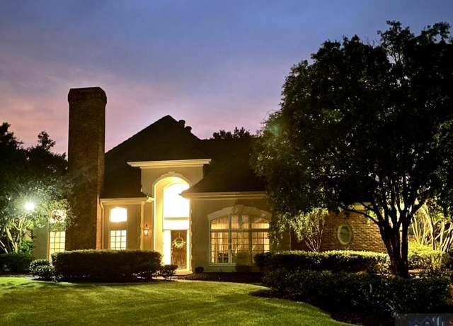 Property at 222 Tiger Tail Rd, Houma, LA 70360, 5 beds, 4.5 baths