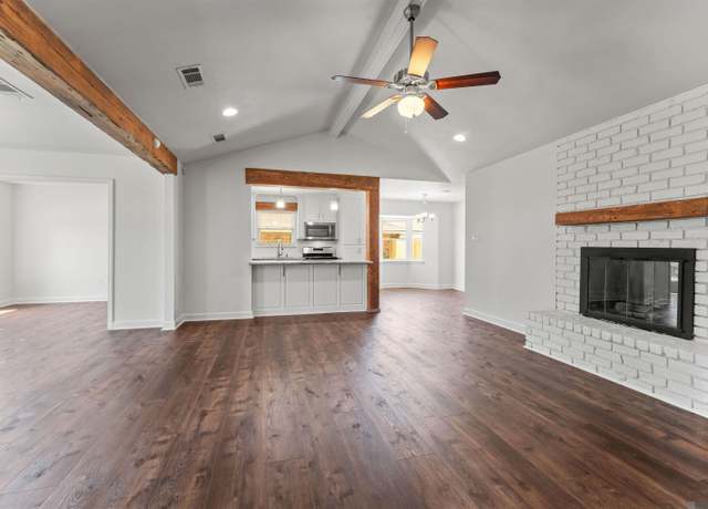 Property at 5414 Upton Dr, Baton Rouge, LA 70809, 3 beds, 2 baths