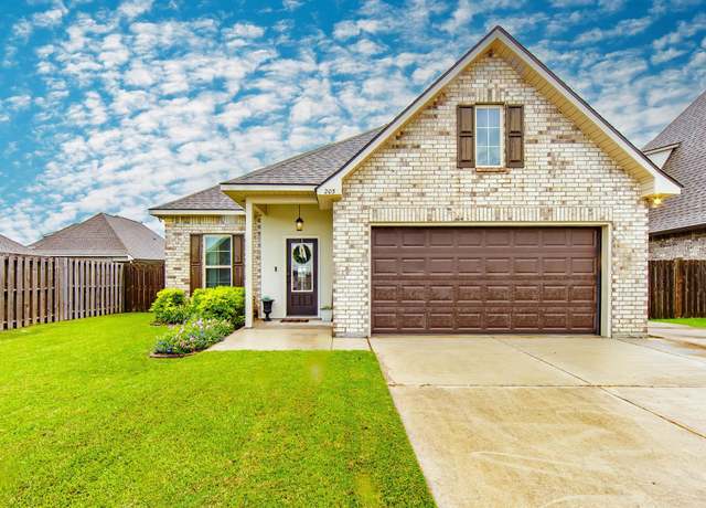 Property at 205 Chestnut Ridge Dr, Gray, LA 70359, 3 beds, 2 baths