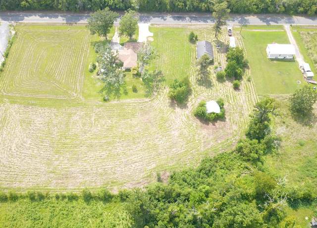 Property at 10124 La Hwy 937, St Amant, LA 70774