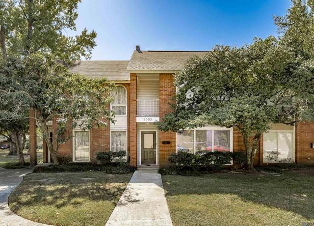 Property at 5503 Moorstone Dr, Baton Rouge, LA 70820, 2 beds, 2.5 baths