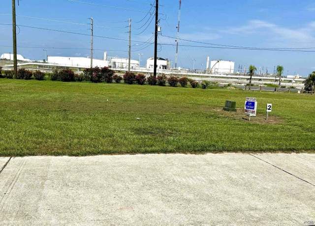 Property at 8002 Angela Ln, Grand Isle, LA 70358