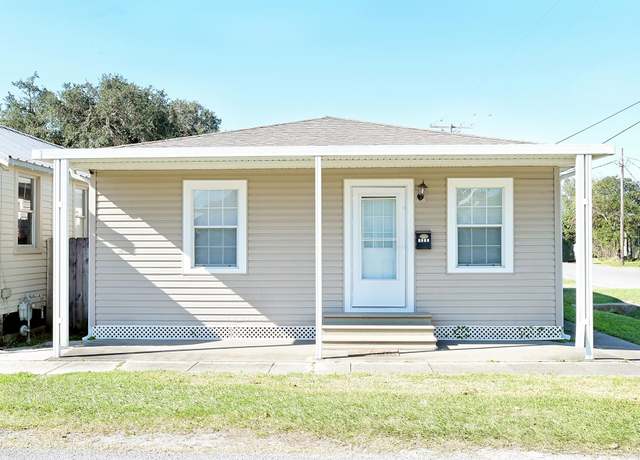 Property at 1000 Caroline St, Thibodaux, LA 70301, 2 beds, 1.5 baths