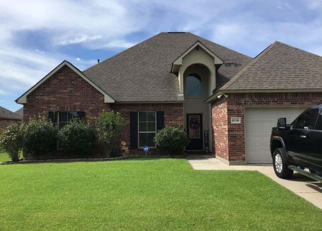 Property at 41144 Citadel Dr, Sorrento, LA 70778, 3 beds, 2 baths