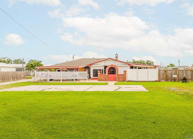Property at 420 Bayou Blue Rd, Houma, LA 70364, 3 beds, 2 baths