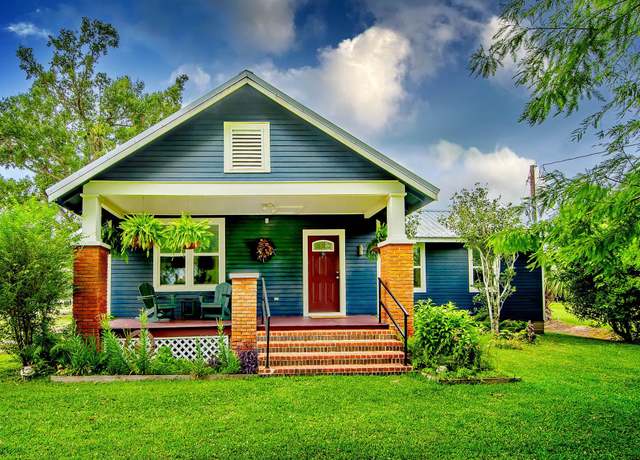 Property at 526 West Main St, Thibodaux, LA 70301, 3 beds, 2 baths