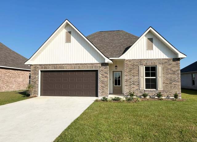 Property at 1417 Tina St, Thibodaux, LA 70301, 4 beds, 3 baths