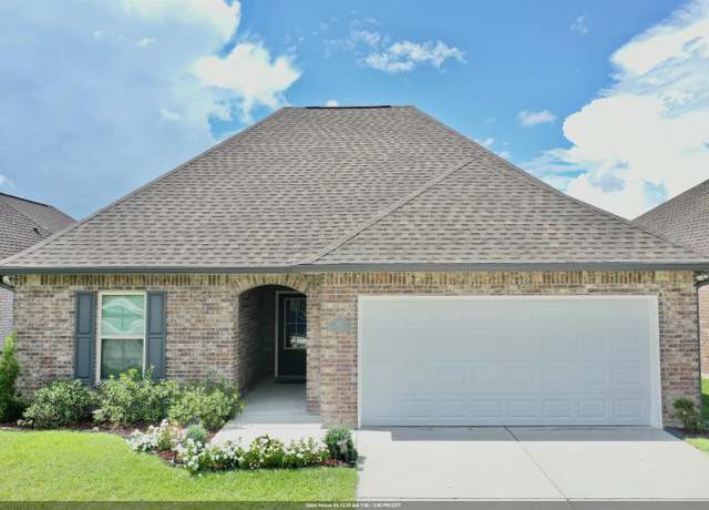 Property at 163 Marie Claire Dr, Houma, LA 70364, 3 beds, 2 baths