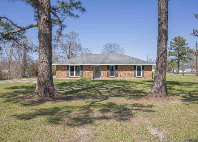 Property at 10333 John Savoy Rd, St Amant, LA 70774, 4 beds, 3 baths