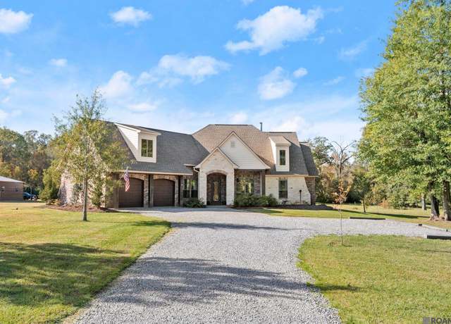 Property at 1242 Kings View Cir, Jackson, LA 70748, 4 beds, 3.5 baths