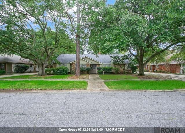 Property at 3633 Sessions Dr, Baton Rouge, LA 70816, 4 beds, 2.5 baths
