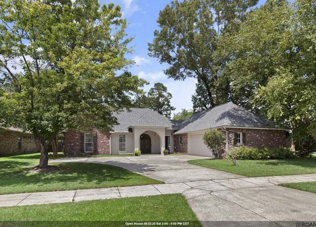 Property at 18107 Ferry Lane Ave, Baton Rouge, LA 70816, 4 beds, 2.5 baths