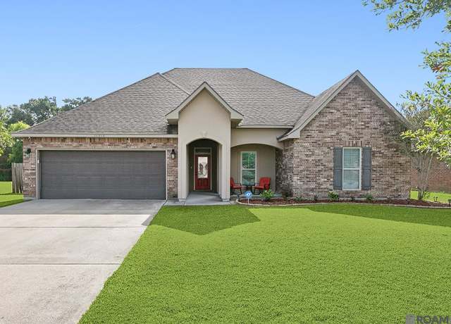 Property at 14508 Garnet Dr, Gonzales, LA 70737, 4 beds, 2 baths