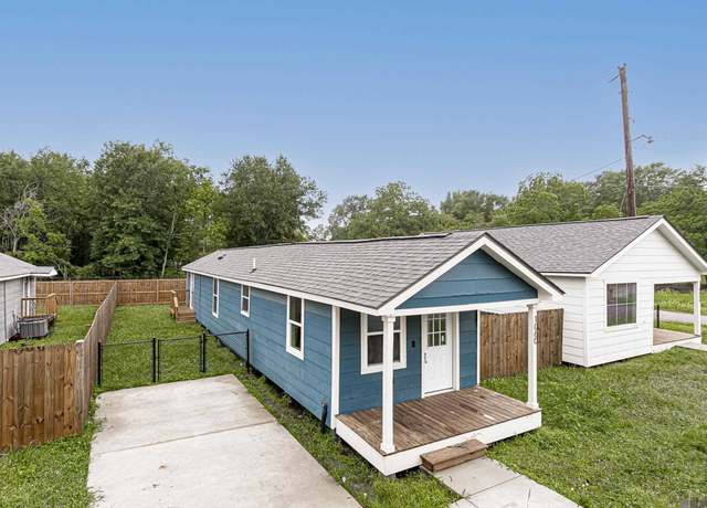 Property at 1060 Central Rd, Baton Rouge, LA 70807, 2 beds, 1 bath