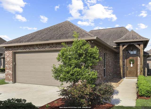 Property at 16304 Fort Jackson St, Prairieville, LA 70769, 3 beds, 2 baths