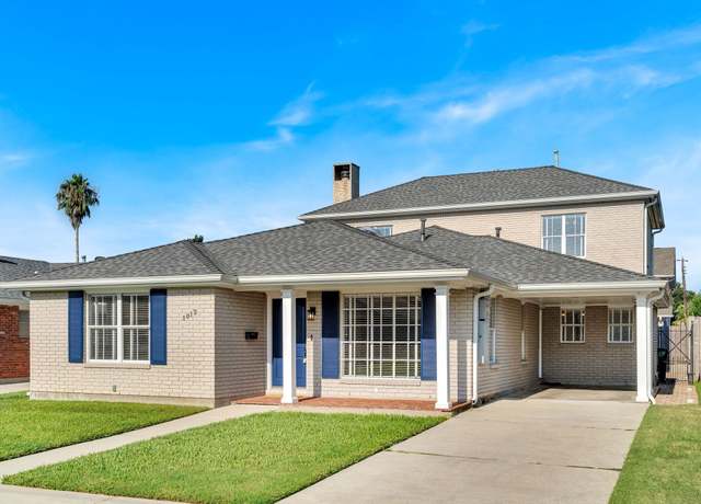 Property at 1012 E William David Pkwy, Metairie, LA 70005, 5 beds, 3 baths