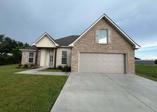 Property at 105 Owl Dr, Houma, LA 70364, 3 beds, 2 baths