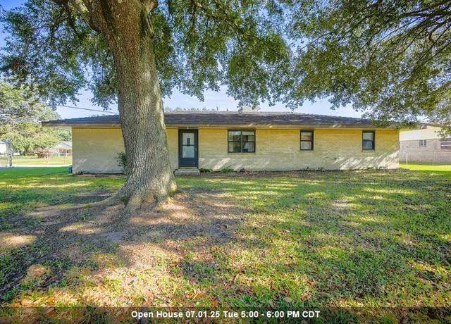 Property at 100 Verret St, Pierre Part, LA 70339, 3 beds, 2 baths