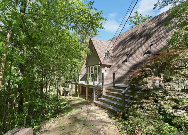 Property at 12485 Dogwood Rd, St Francisville, LA 70775, 2 beds, 2 baths