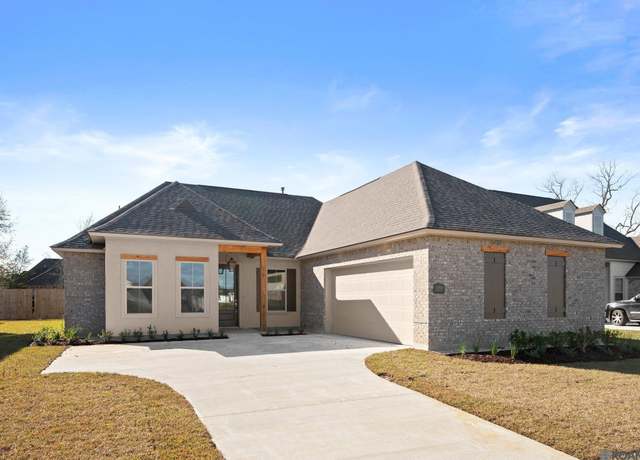 Property at 37451 Cattle Ave, Prairieville, LA 70769, 4 beds, 3 baths