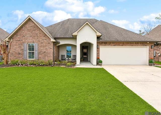 Property at 13098 Babin Estates Dr, Gonzales, LA 70737, 4 beds, 2 baths